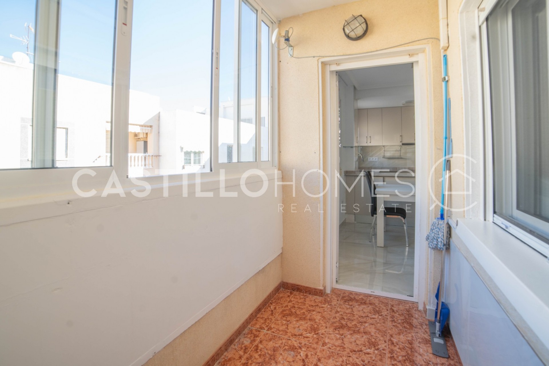Herverkoop - Appartement -
Torrevieja - Playa de El Cura
