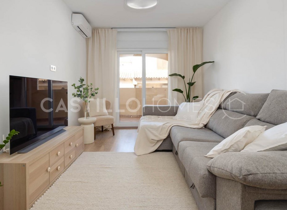 Herverkoop - Appartement -
Torrevieja - Playa de los Locos