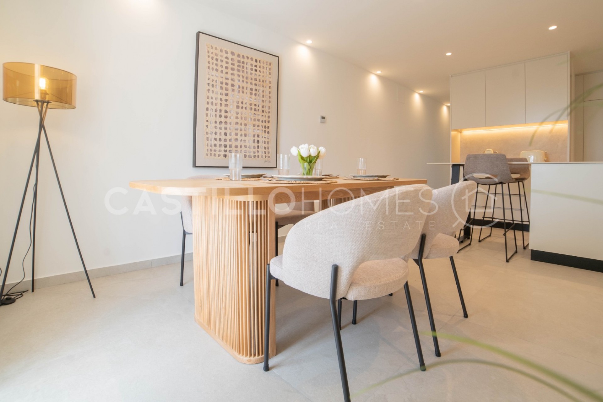 Herverkoop - Appartement -
Torrevieja - Playa del Acequión