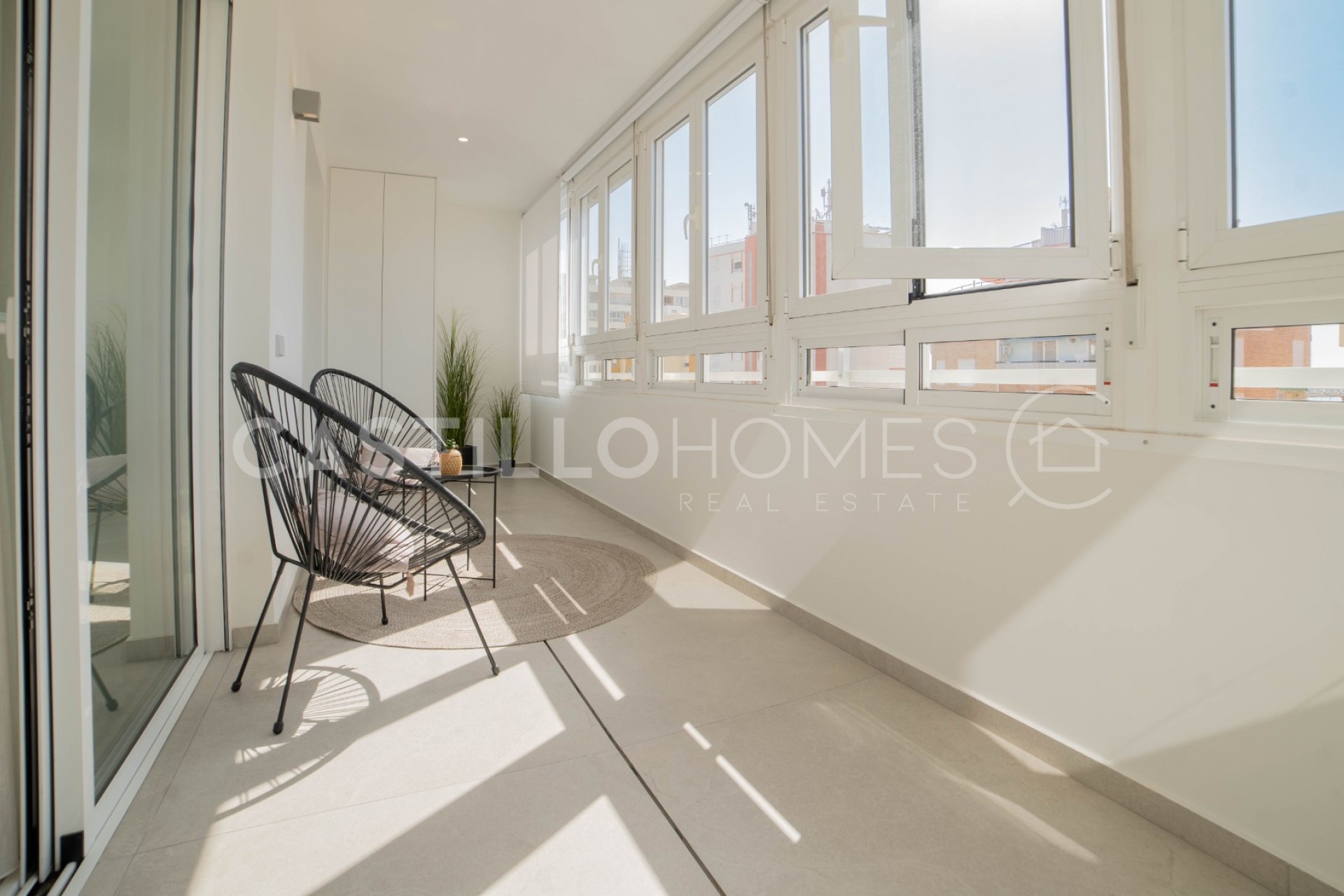 Herverkoop - Appartement -
Torrevieja - Playa del Acequión