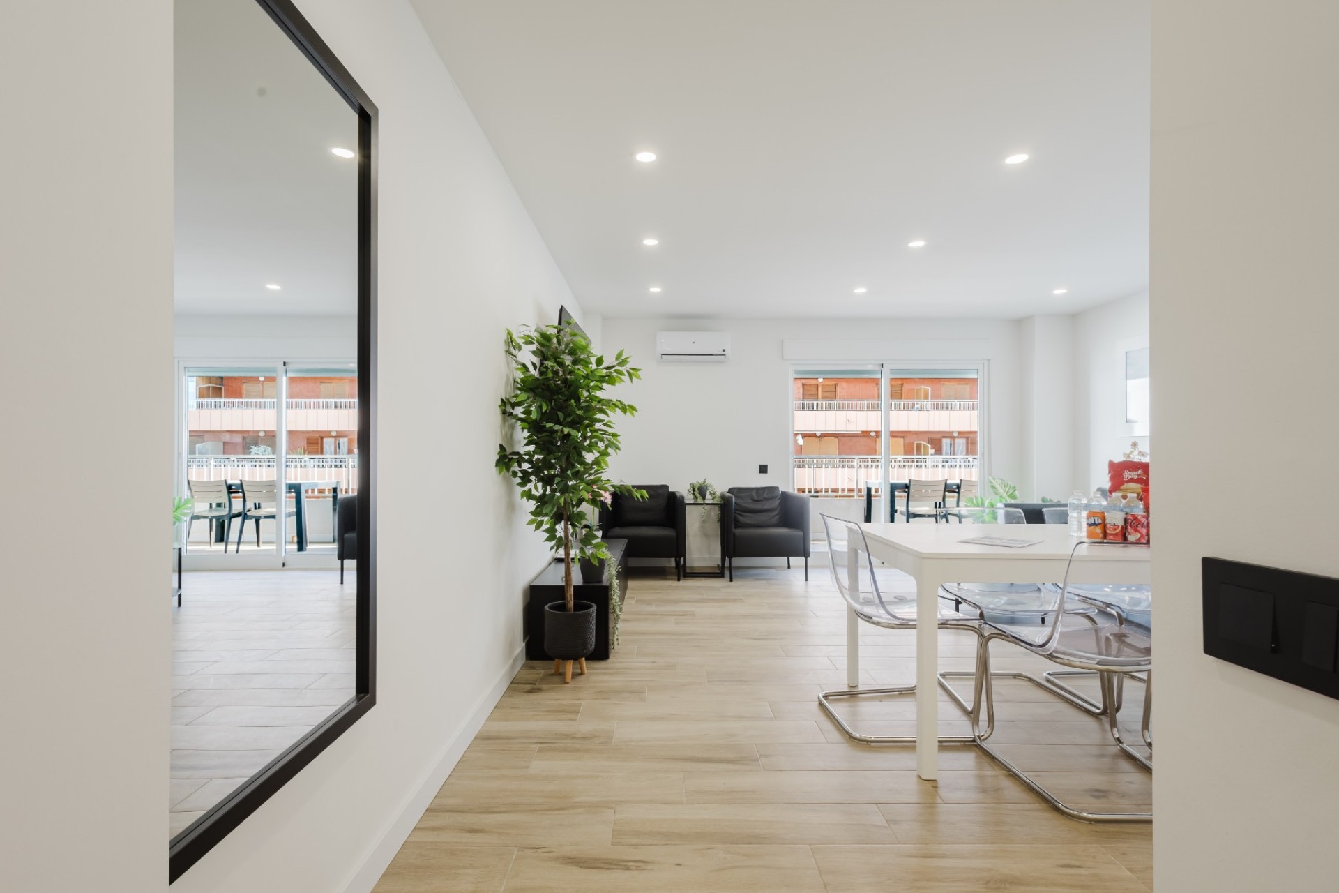 Herverkoop - Appartement -
Torrevieja - Playa del Acequión