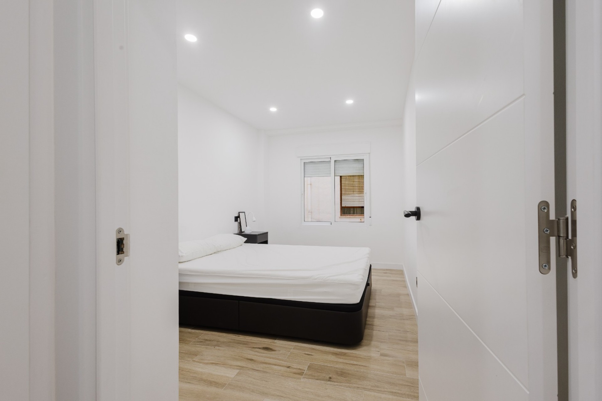 Herverkoop - Appartement -
Torrevieja - Playa del Acequión