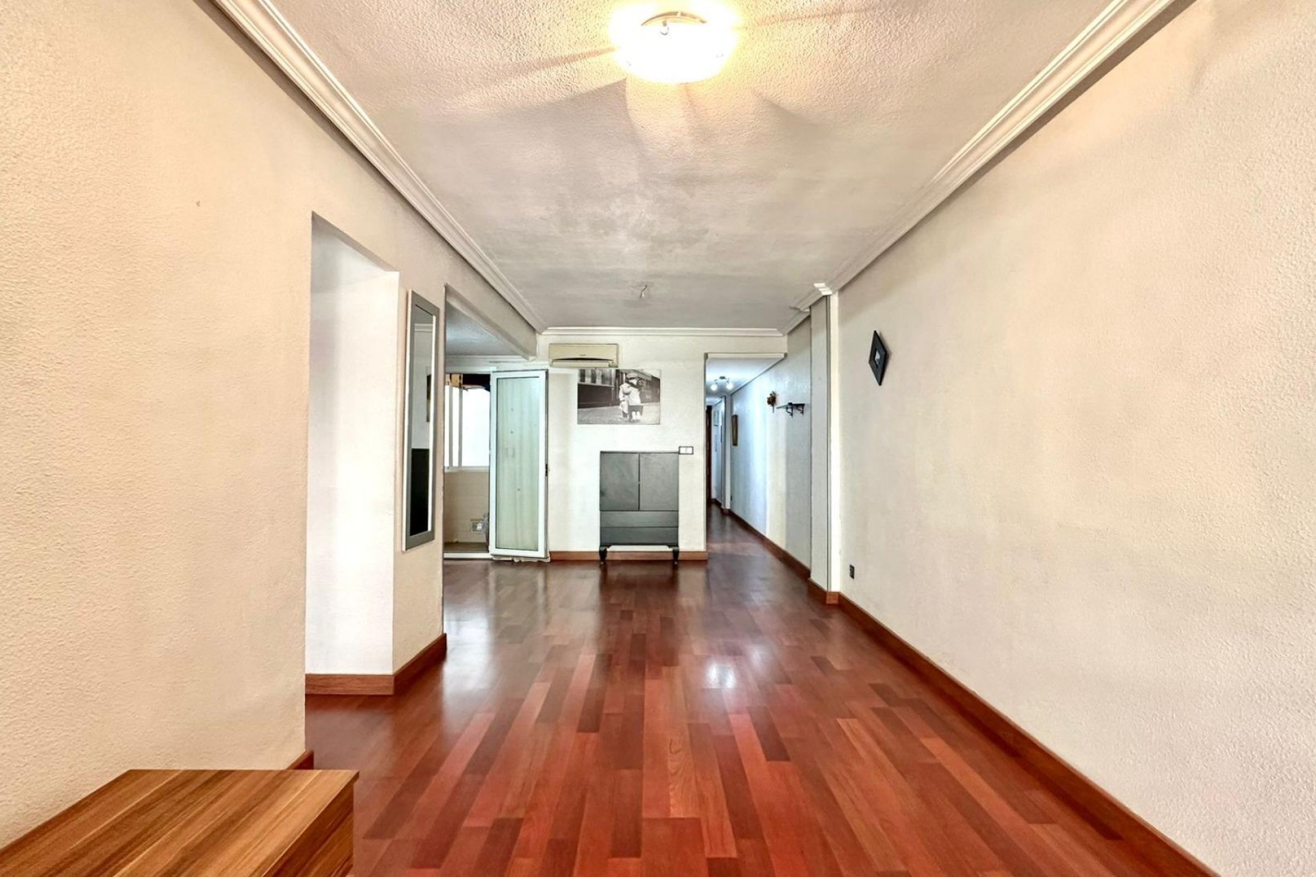 Herverkoop - Appartement -
Torrevieja - Playa del Acequión