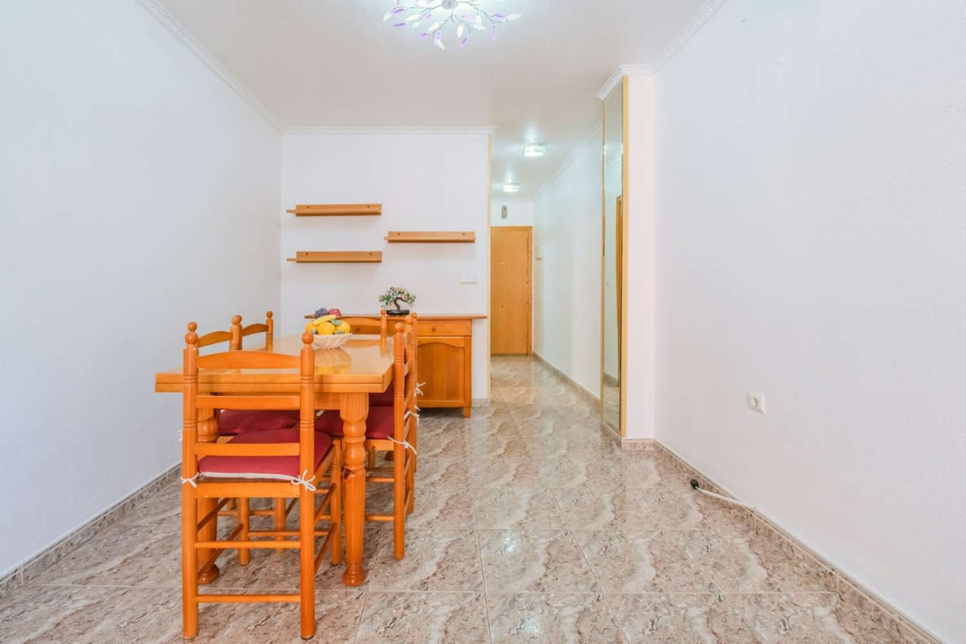 Herverkoop - Appartement -
Torrevieja - Playa del Cura