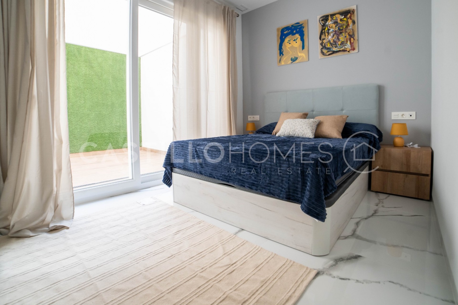 Herverkoop - Appartement -
Torrevieja - Playa del Cura