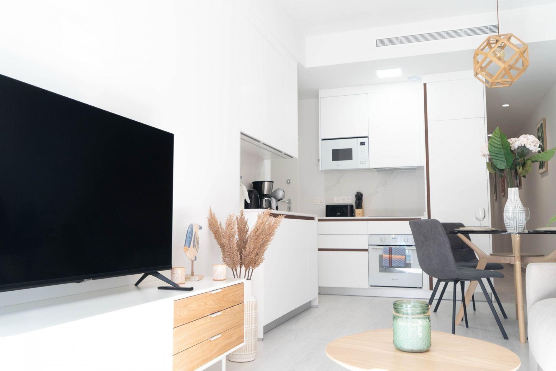 Herverkoop - Appartement -
Torrevieja - Playa del cura