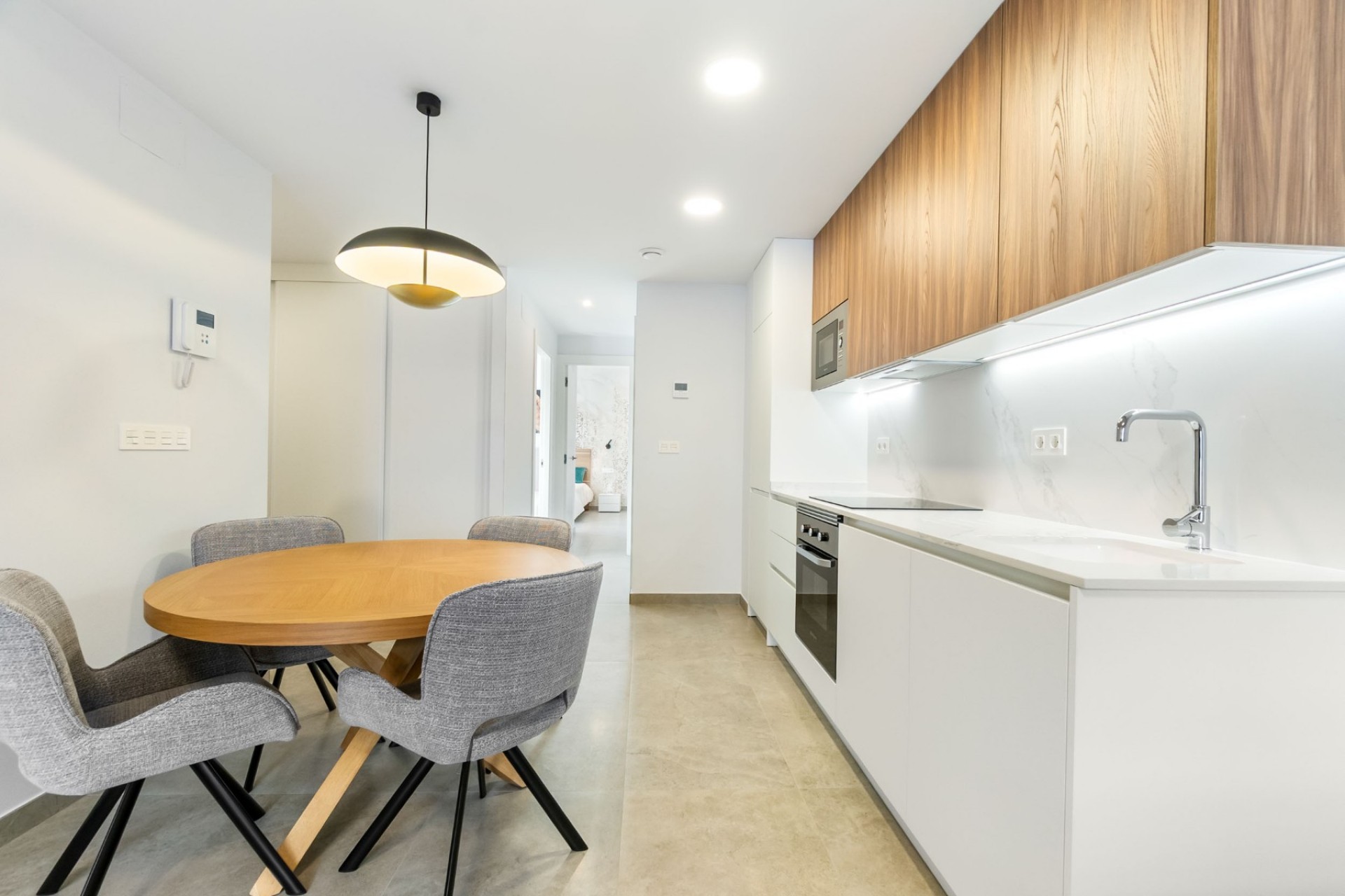 Herverkoop - Appartement -
Torrevieja - Playa del Cura