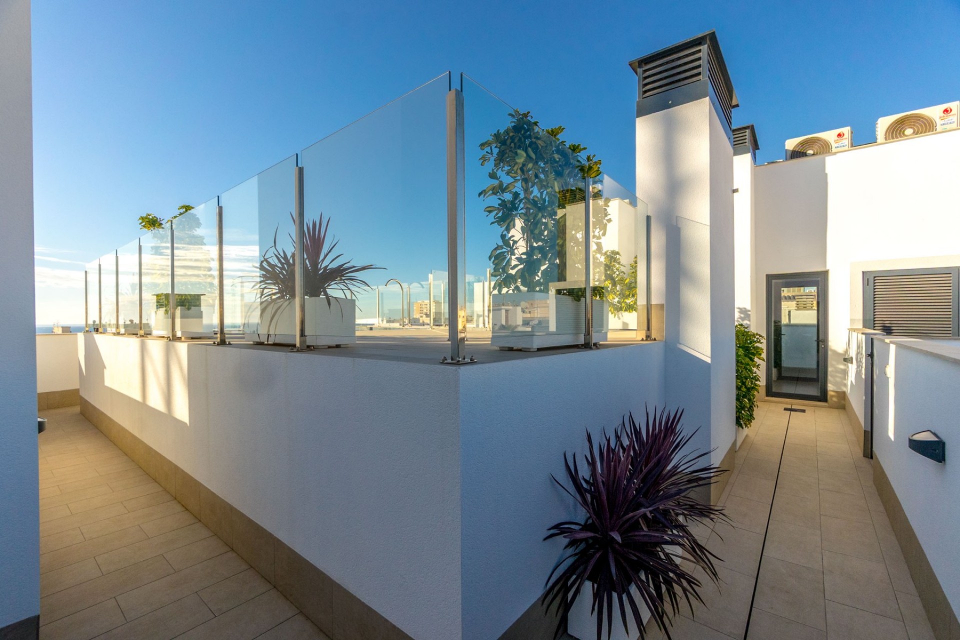 Herverkoop - Appartement -
Torrevieja - Playa del Cura