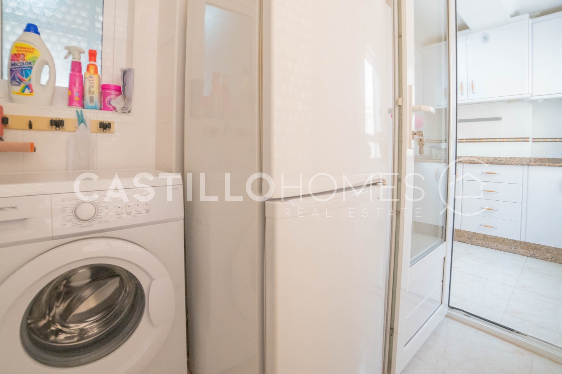 Herverkoop - Appartement -
Torrevieja - Playa del Cura