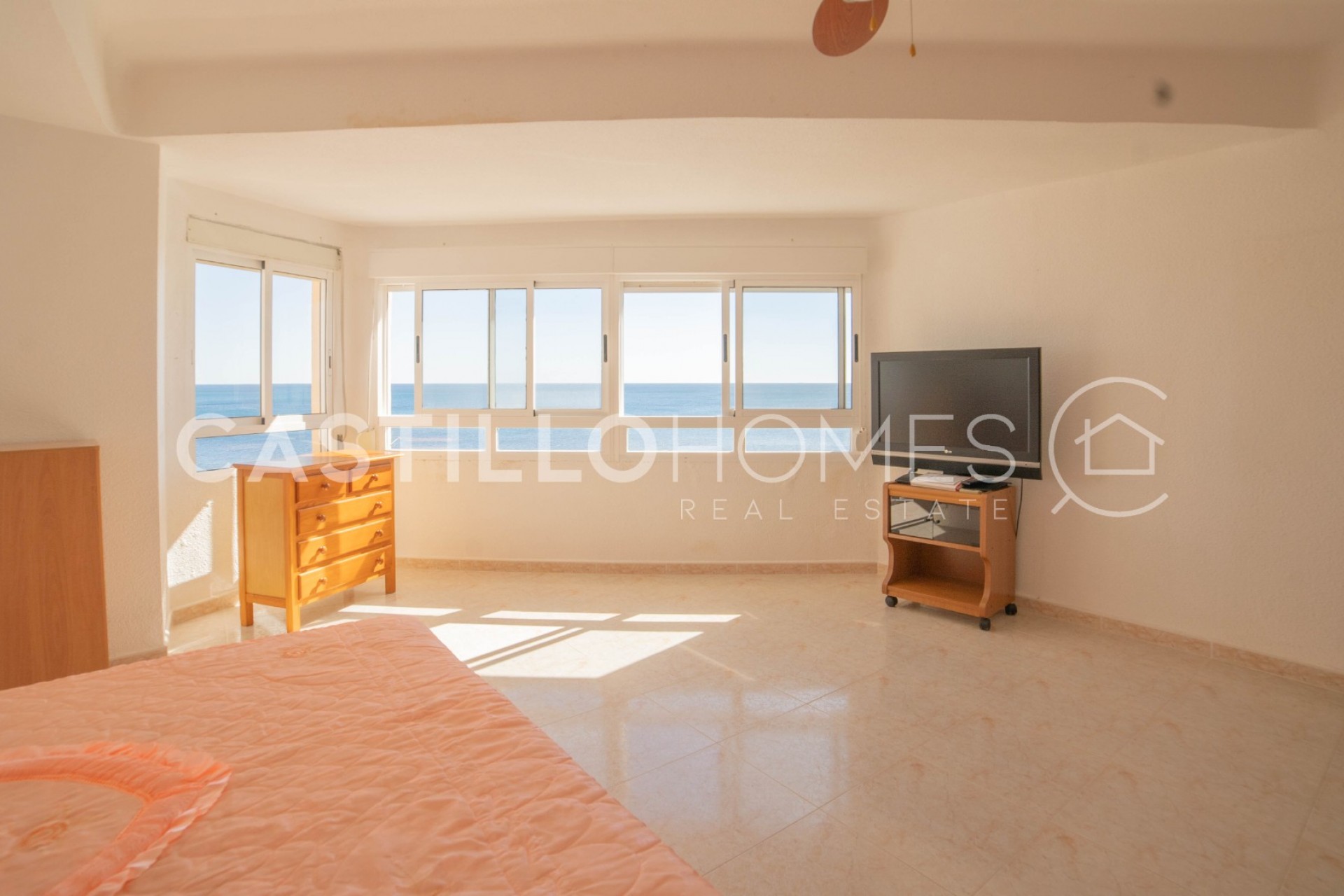Herverkoop - Appartement -
Torrevieja - Playa del Cura