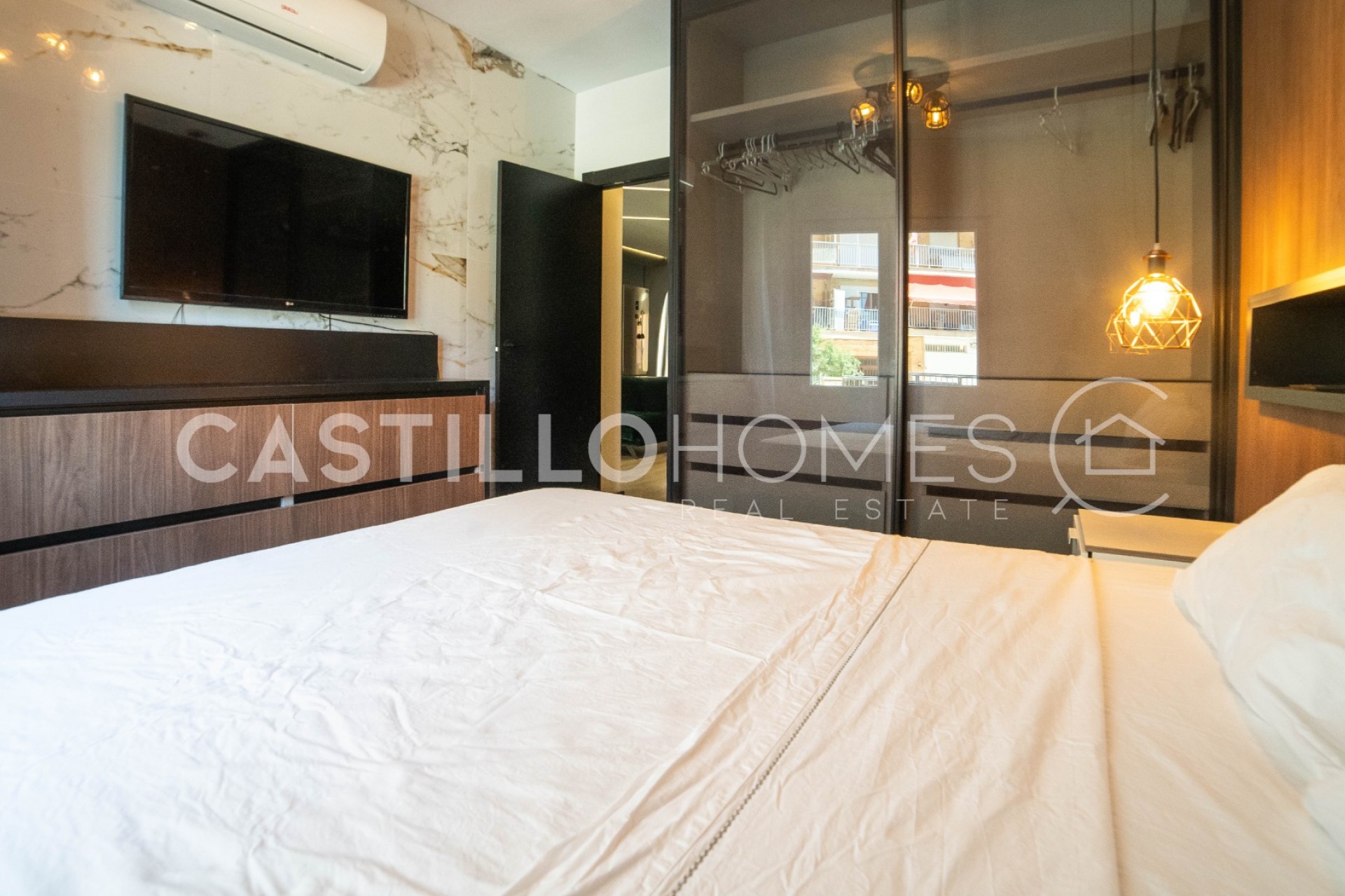 Herverkoop - Appartement -
Torrevieja - Playa del Cura