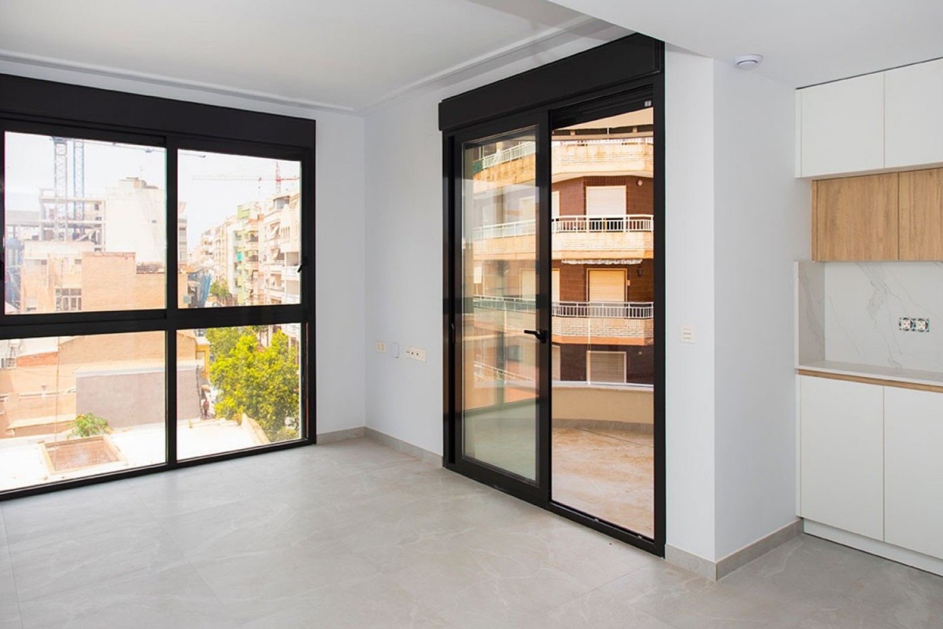 Herverkoop - Appartement -
Torrevieja - Playa del Cura