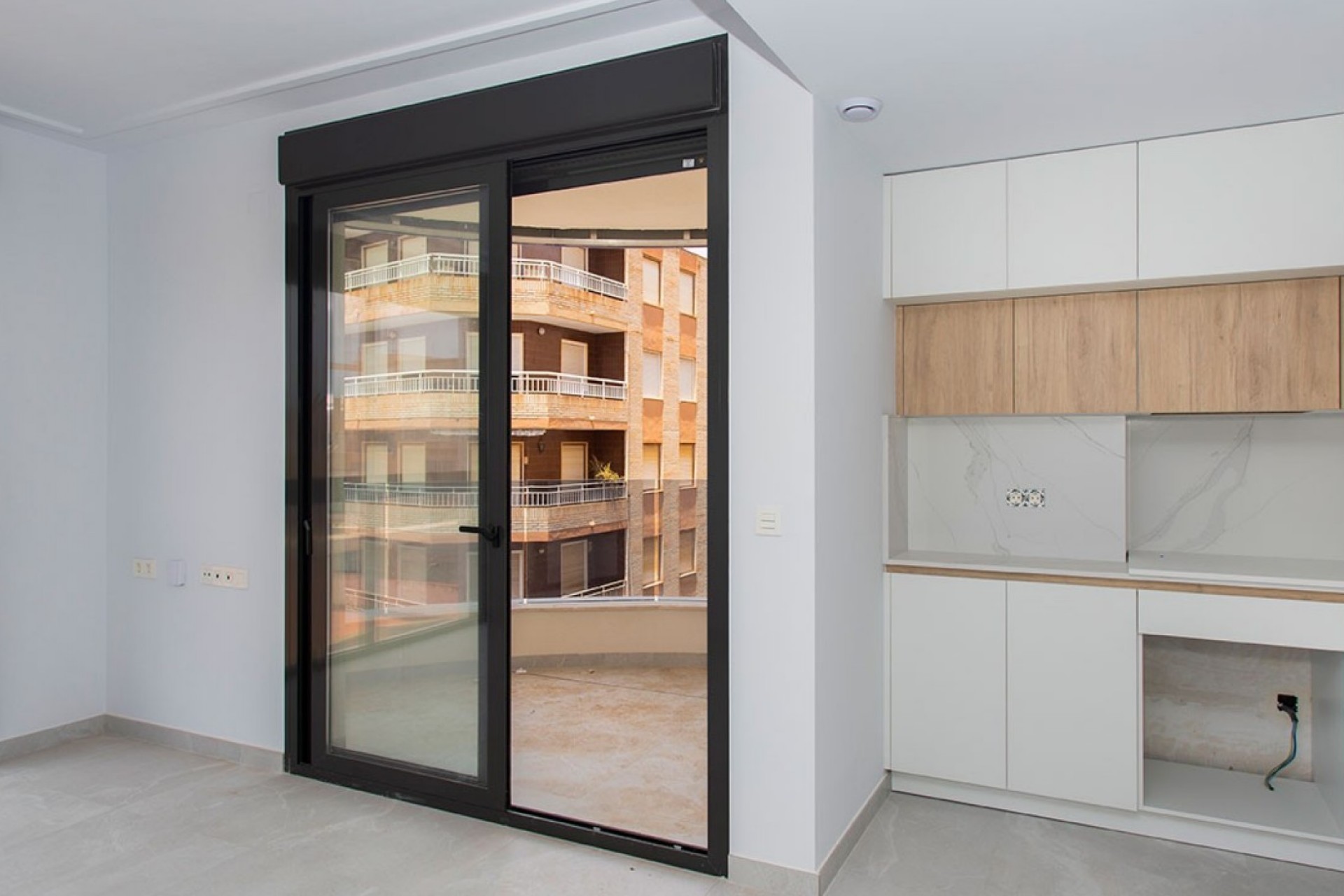 Herverkoop - Appartement -
Torrevieja - Playa del Cura