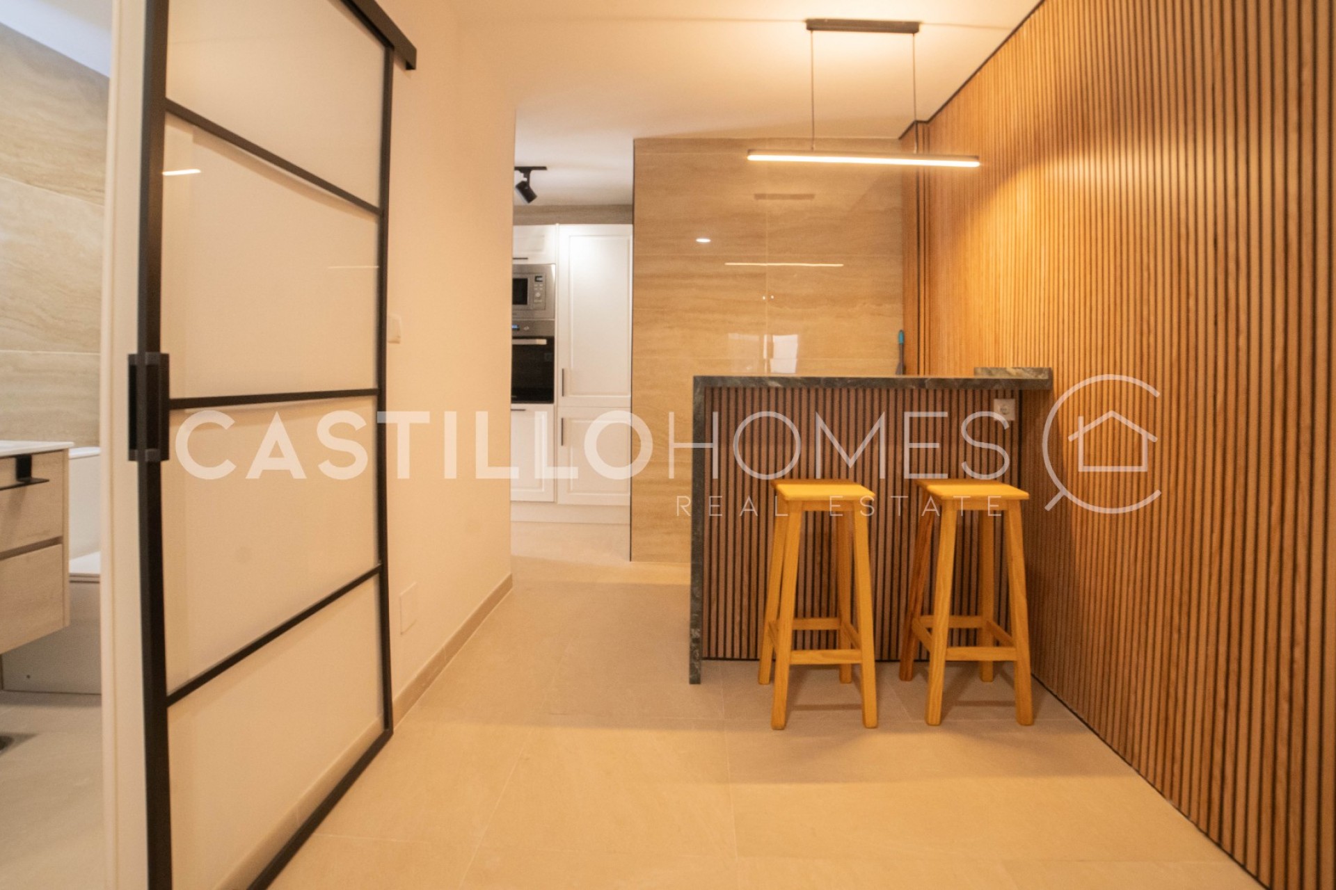 Herverkoop - Appartement -
Torrevieja - Playa del Cura