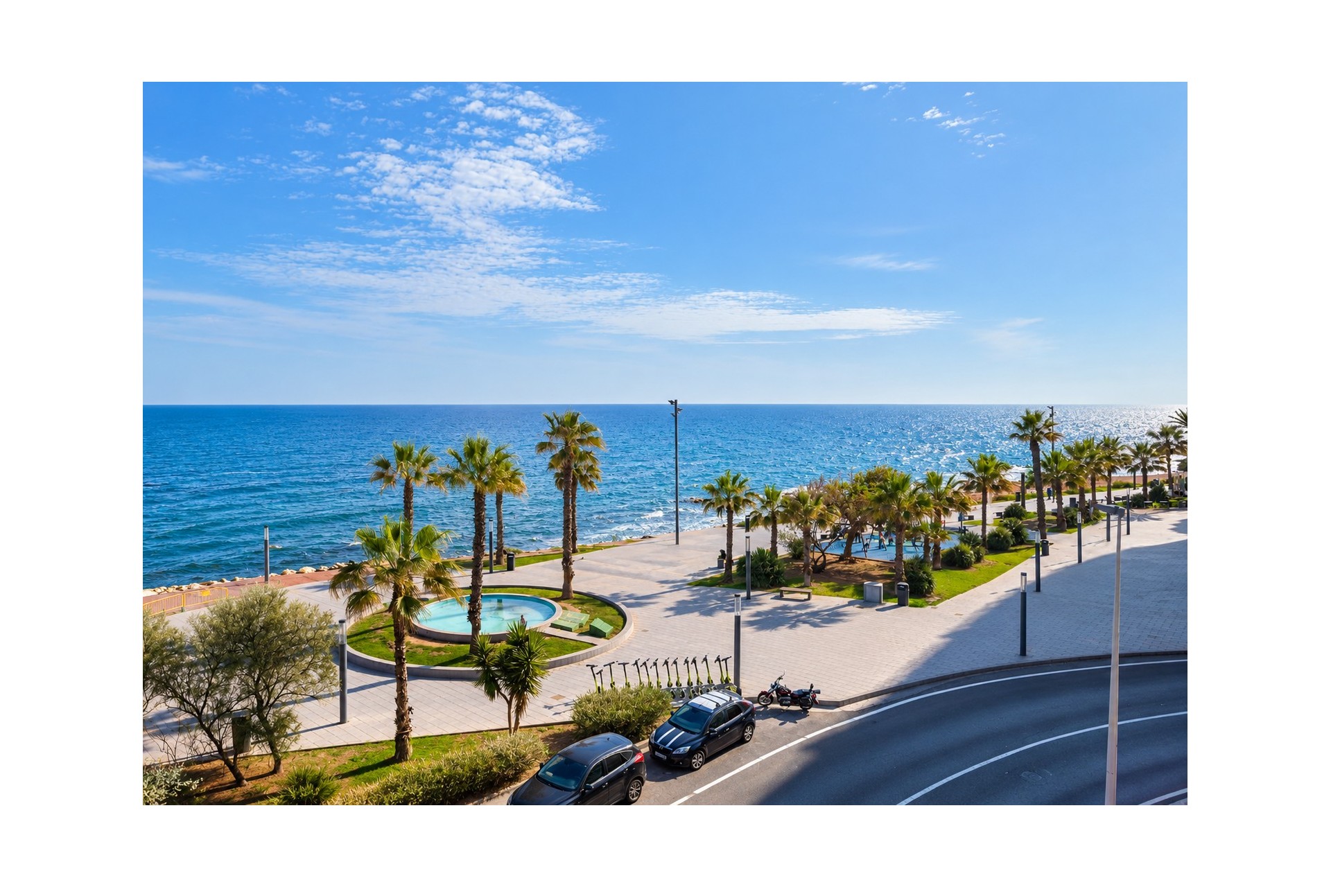Herverkoop - Appartement -
Torrevieja - Playa del Cura