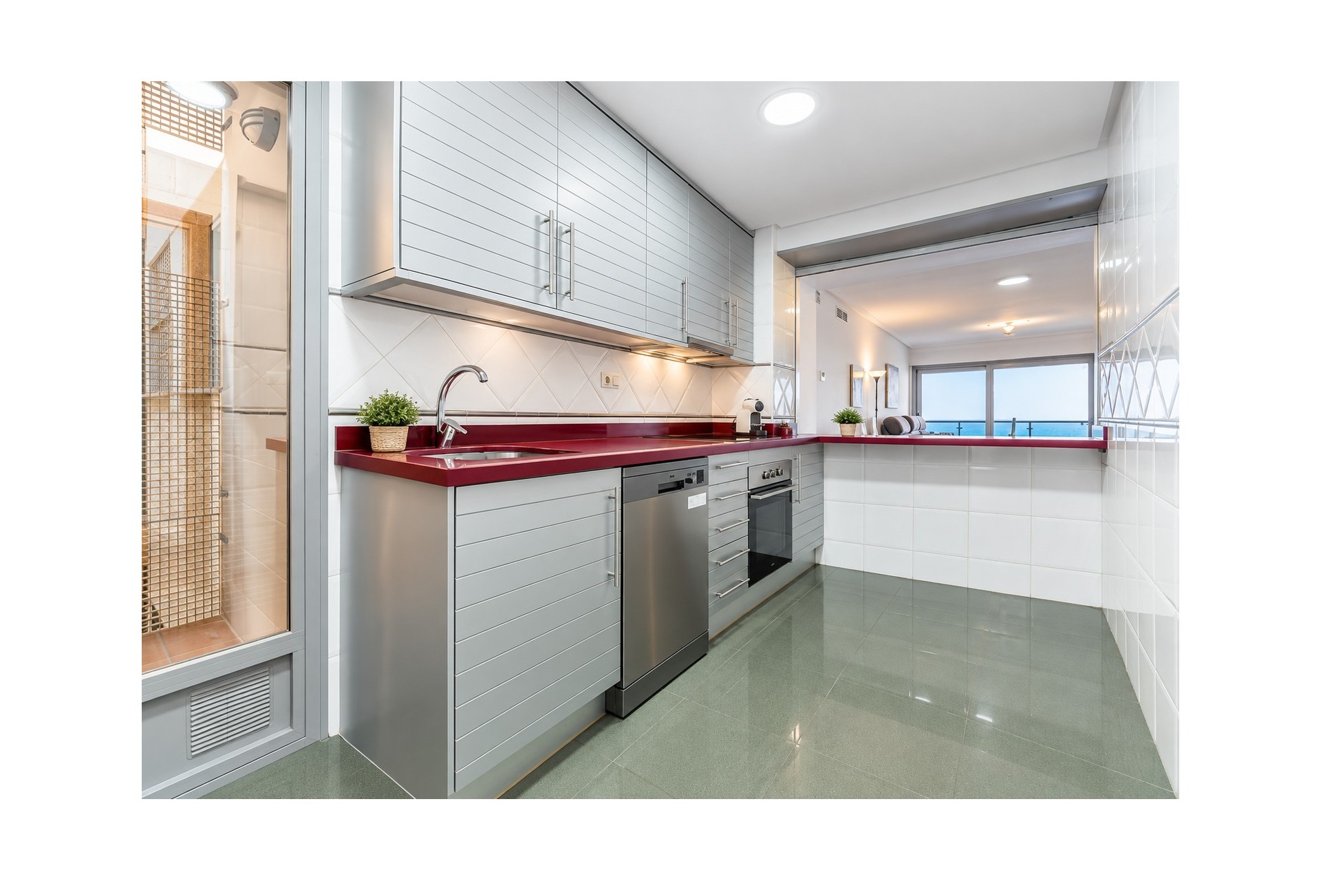 Herverkoop - Appartement -
Torrevieja - Playa del Cura