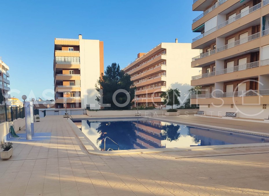 Herverkoop - Appartement -
Torrevieja - Punta prima