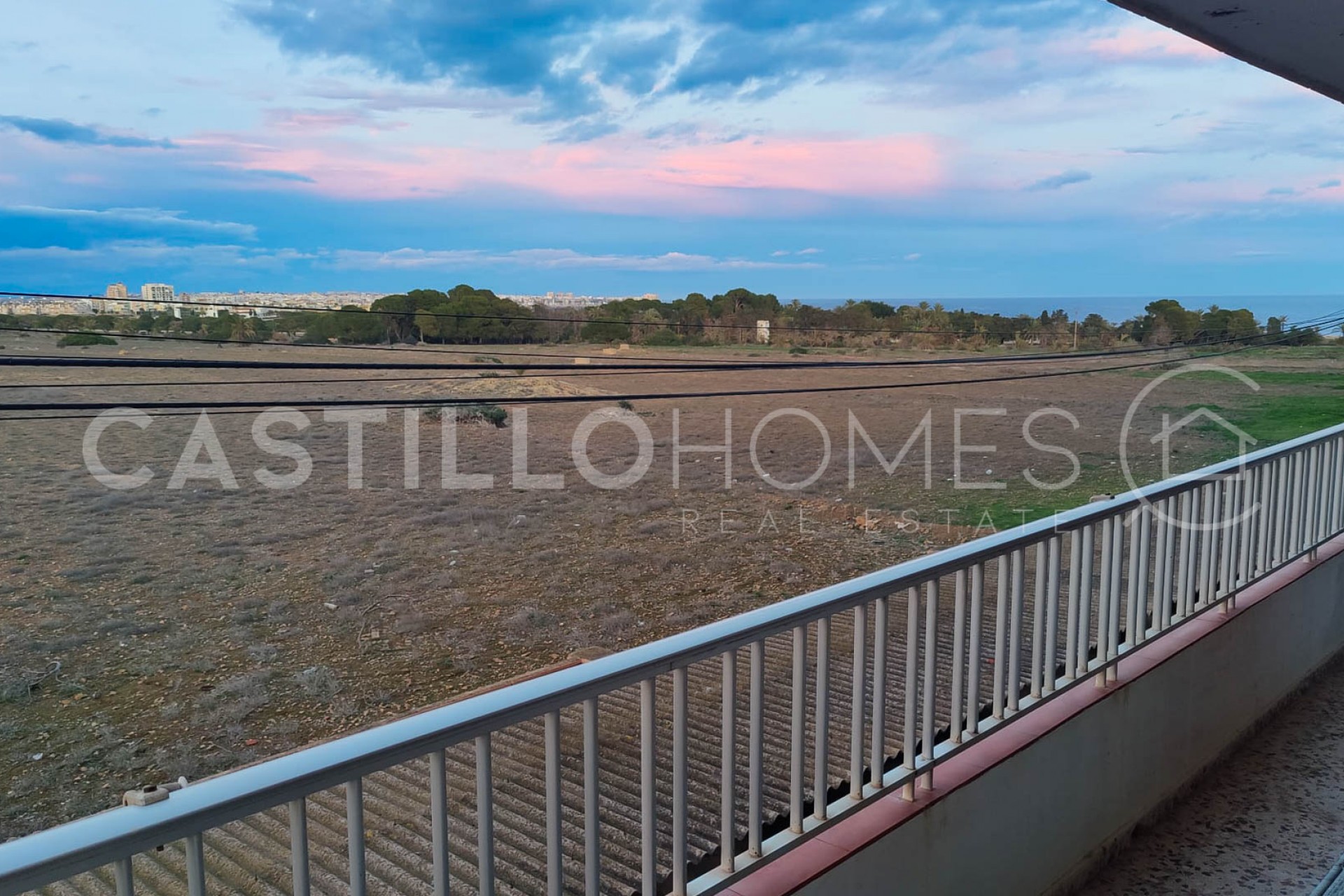 Herverkoop - Appartement -
Torrevieja - Punta prima