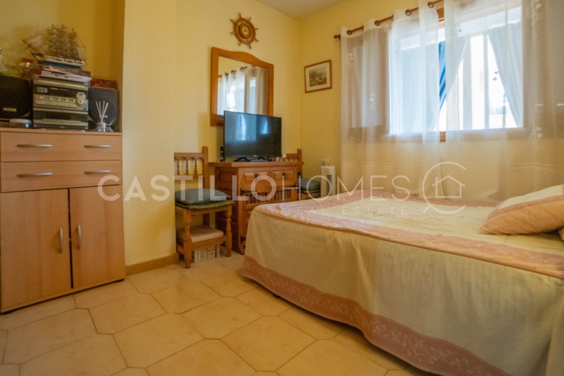 Herverkoop - Appartement -
Torrevieja - Punta prima