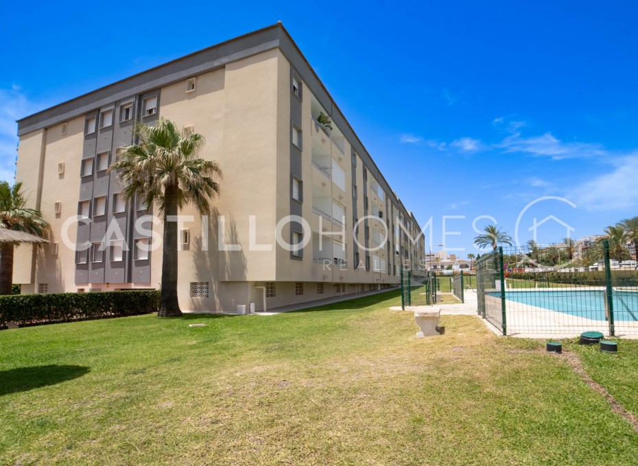 Herverkoop - Appartement -
Torrevieja - Punta prima