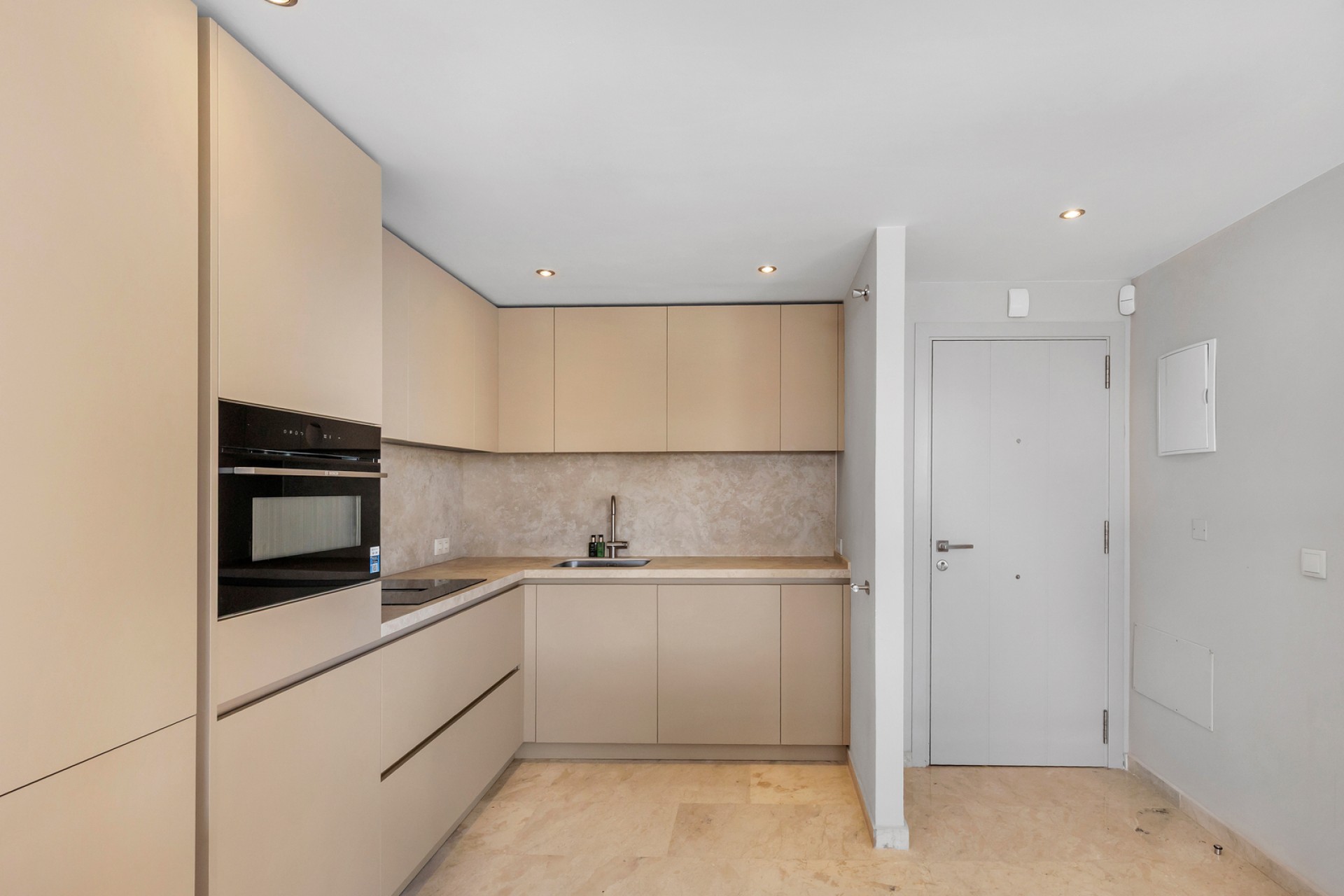 Herverkoop - Appartement -
Torrevieja - Punta prima