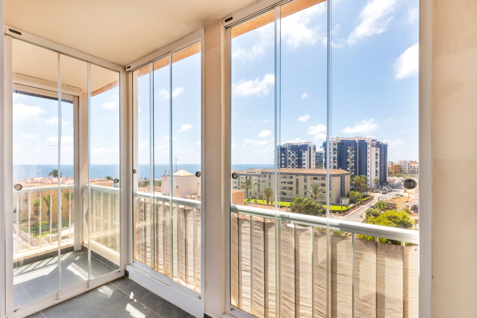 Herverkoop - Appartement -
Torrevieja - Rocio del mar