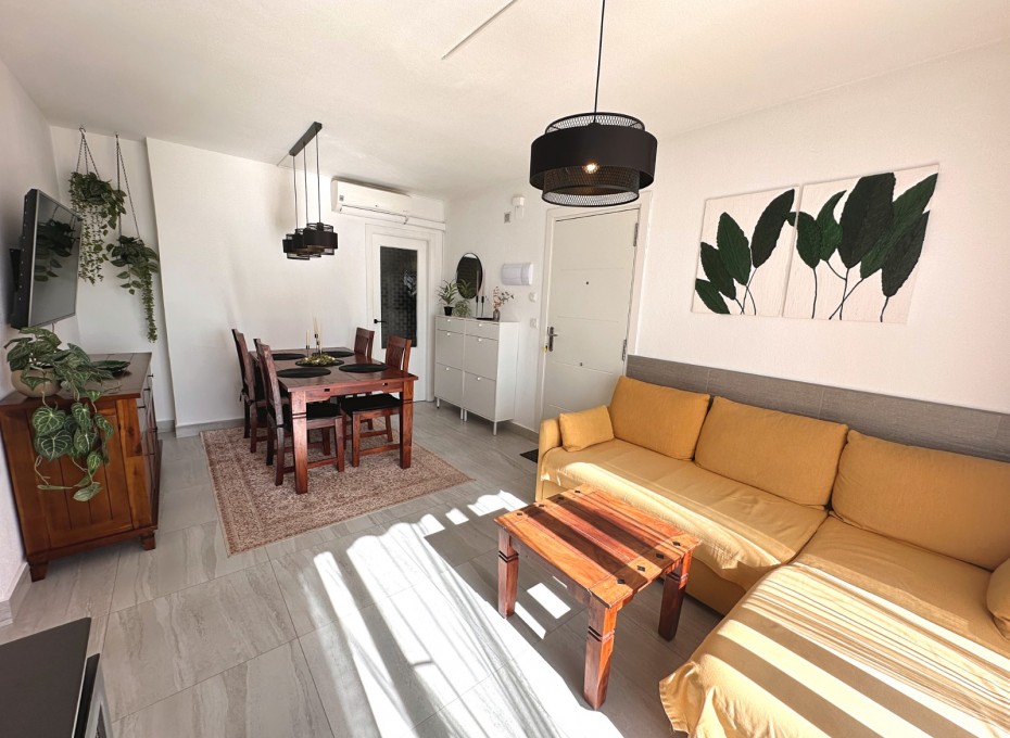 Herverkoop - Appartement -
Torrevieja - San Luis