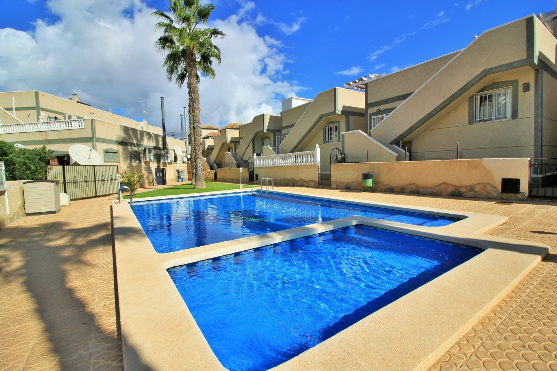 Herverkoop - Appartement -
Villamartin - Las Violetas