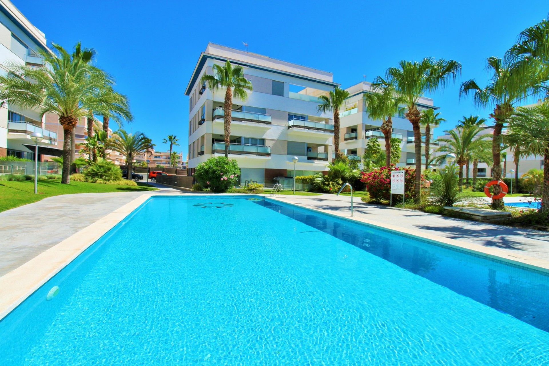 Herverkoop - Appartement -
Villamartin - Los Dolses