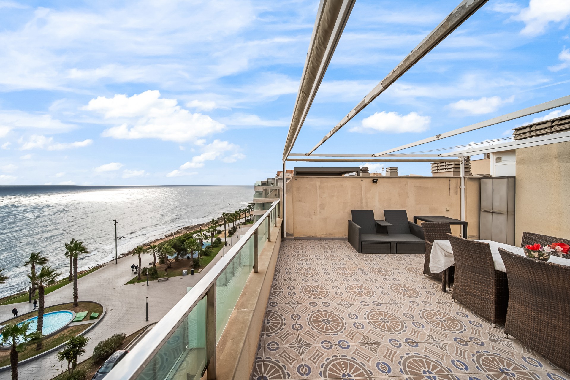 Herverkoop - Atico -
Torrevieja - Centro