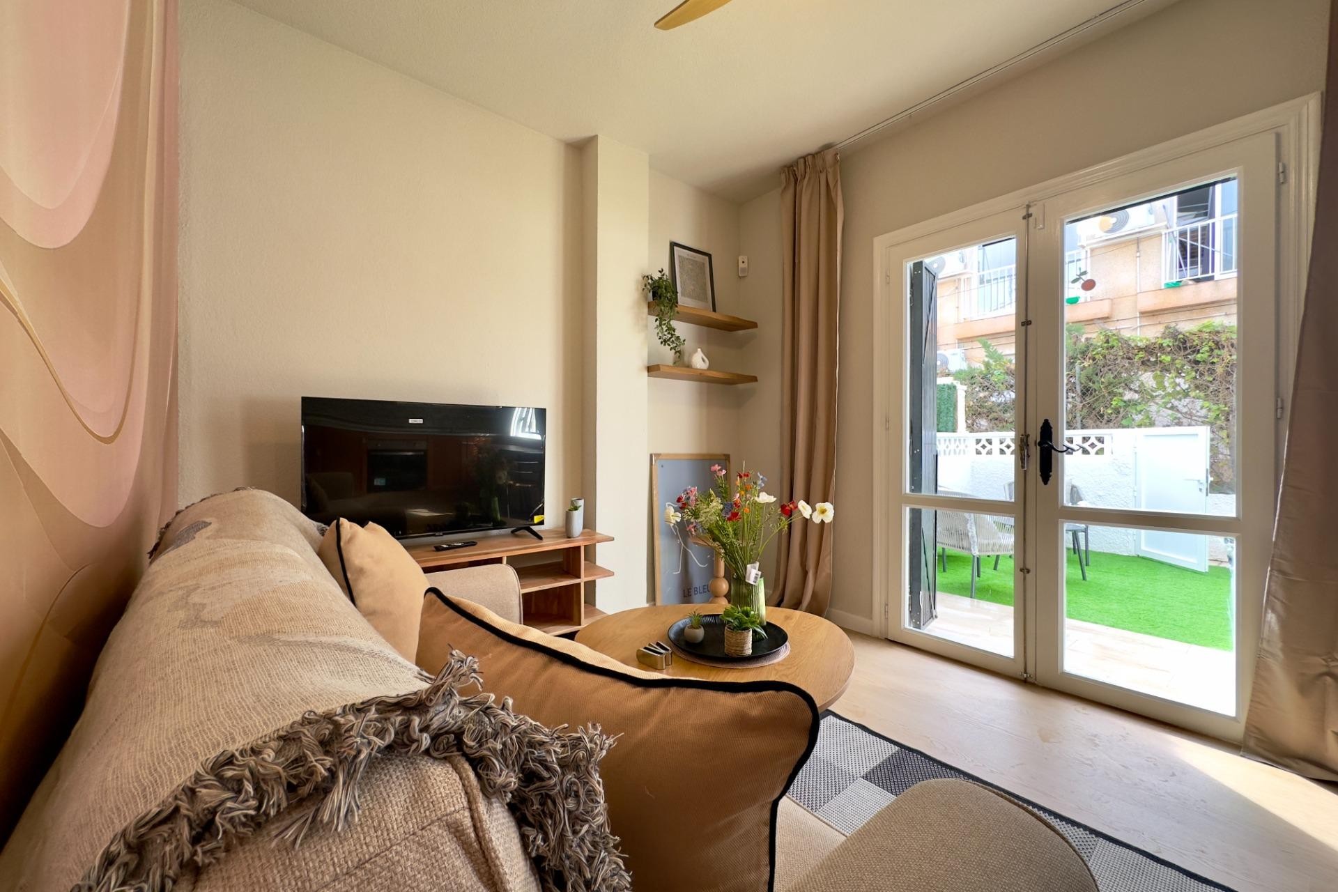 Herverkoop - Bungalow -
Orihuela Costa - La Regia