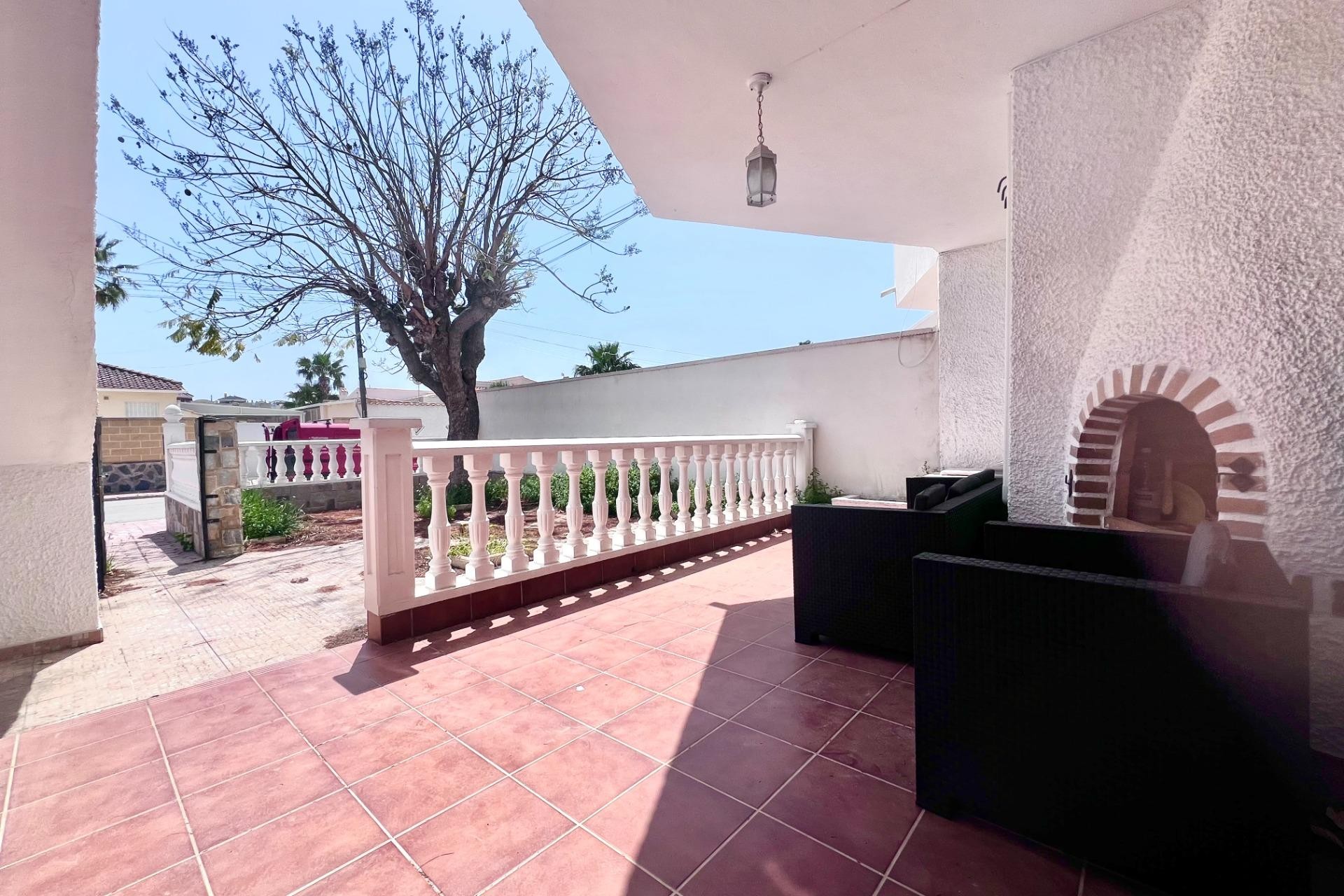 Herverkoop - Bungalow -
Orihuela Costa - La Regia