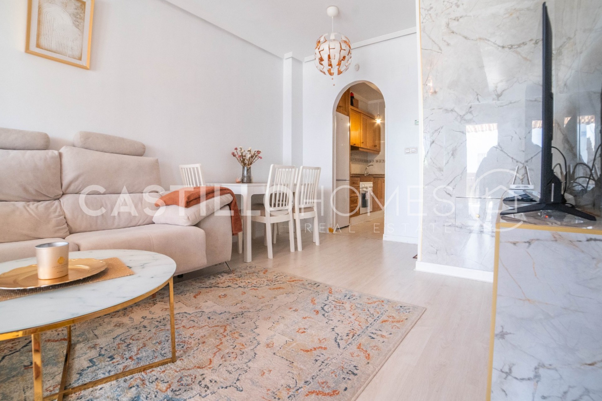 Herverkoop - Bungalow -
Orihuela Costa - Punta Prima