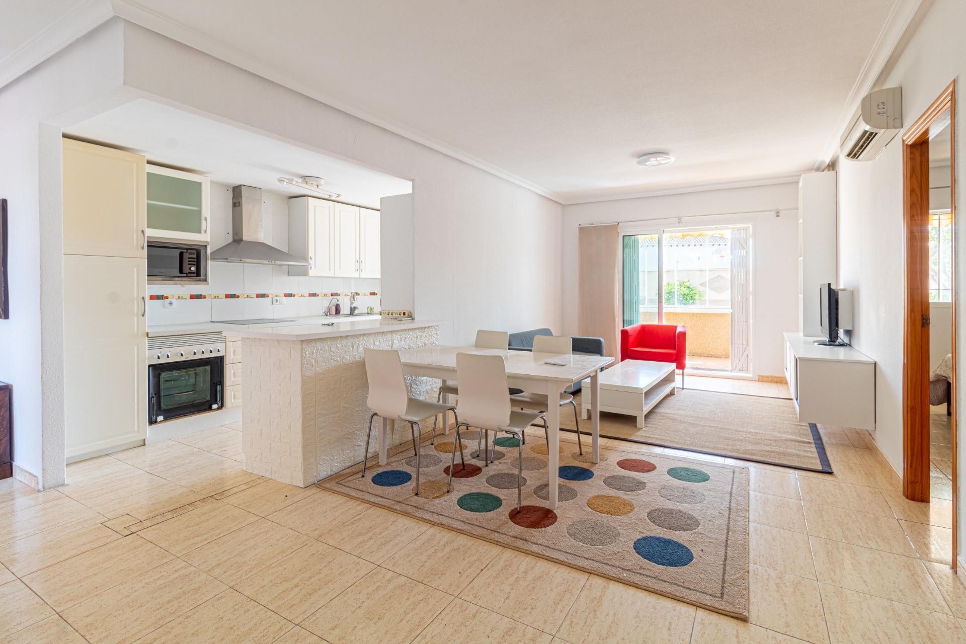 Herverkoop - Bungalow -
Orihuela Costa - Punta Prima