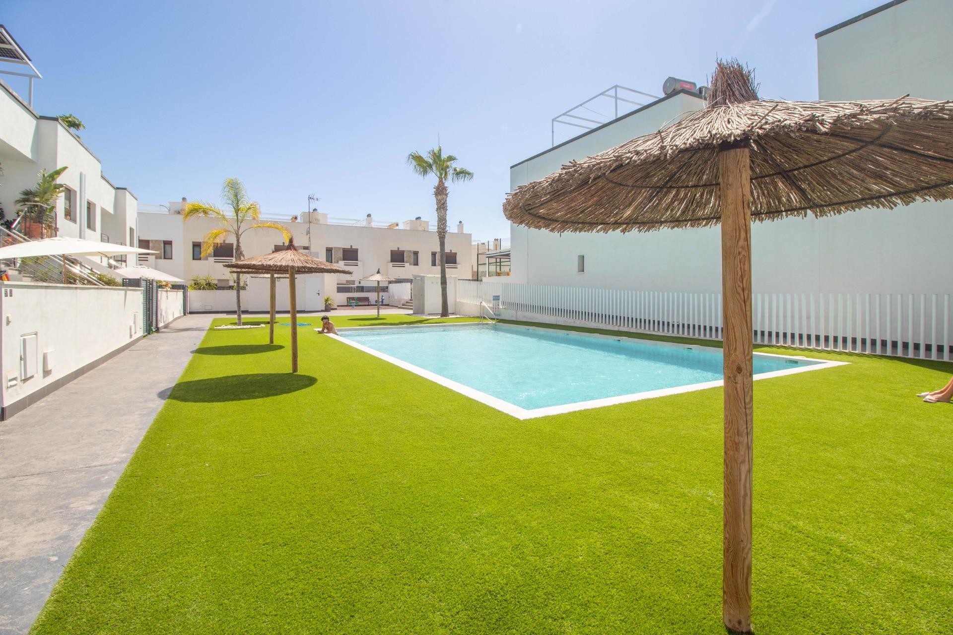 Herverkoop - Bungalow -
Pilar de la Horadada - Torre de la Horadada