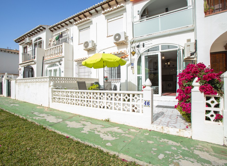 Herverkoop - Bungalow -
Torrevieja - Lago jardin