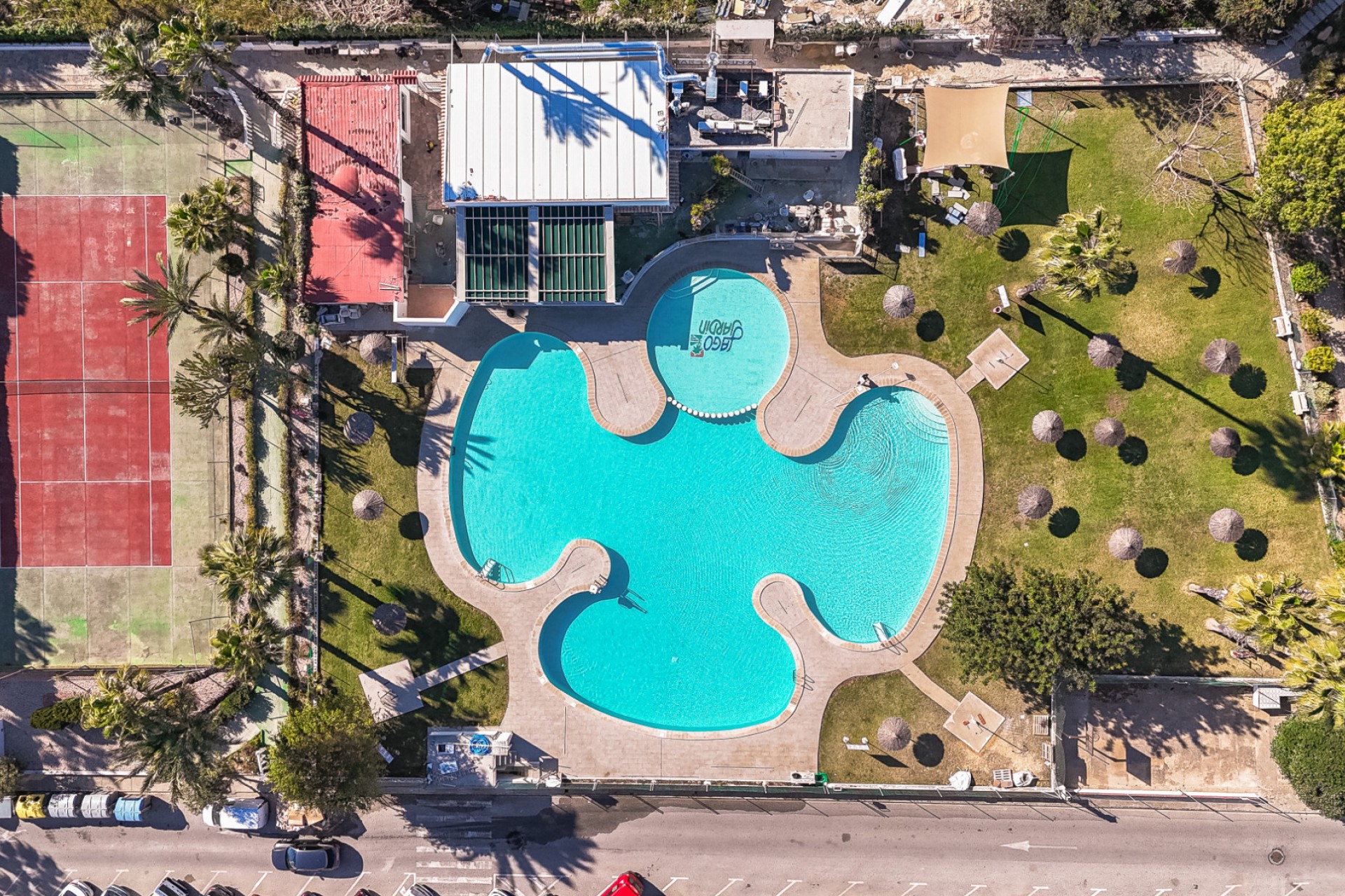 Herverkoop - Bungalow -
Torrevieja - Lago jardin