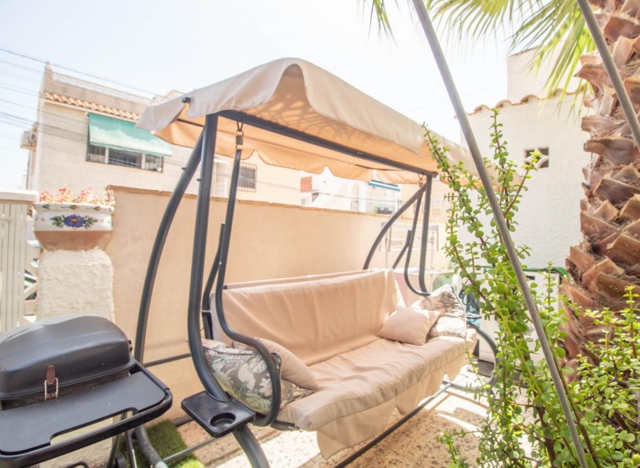 Herverkoop - Bungalow -
Torrevieja - Los Frutales