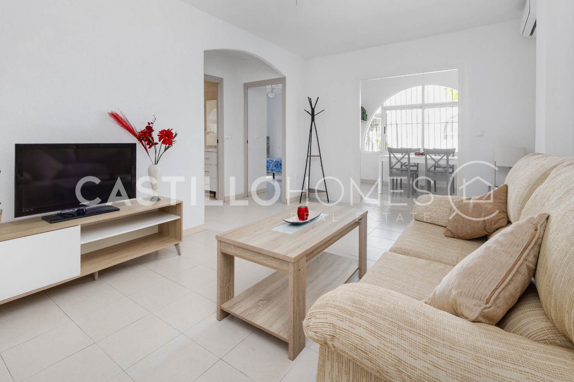 Herverkoop - Bungalow -
Torrevieja - Playa Los Naufragos
