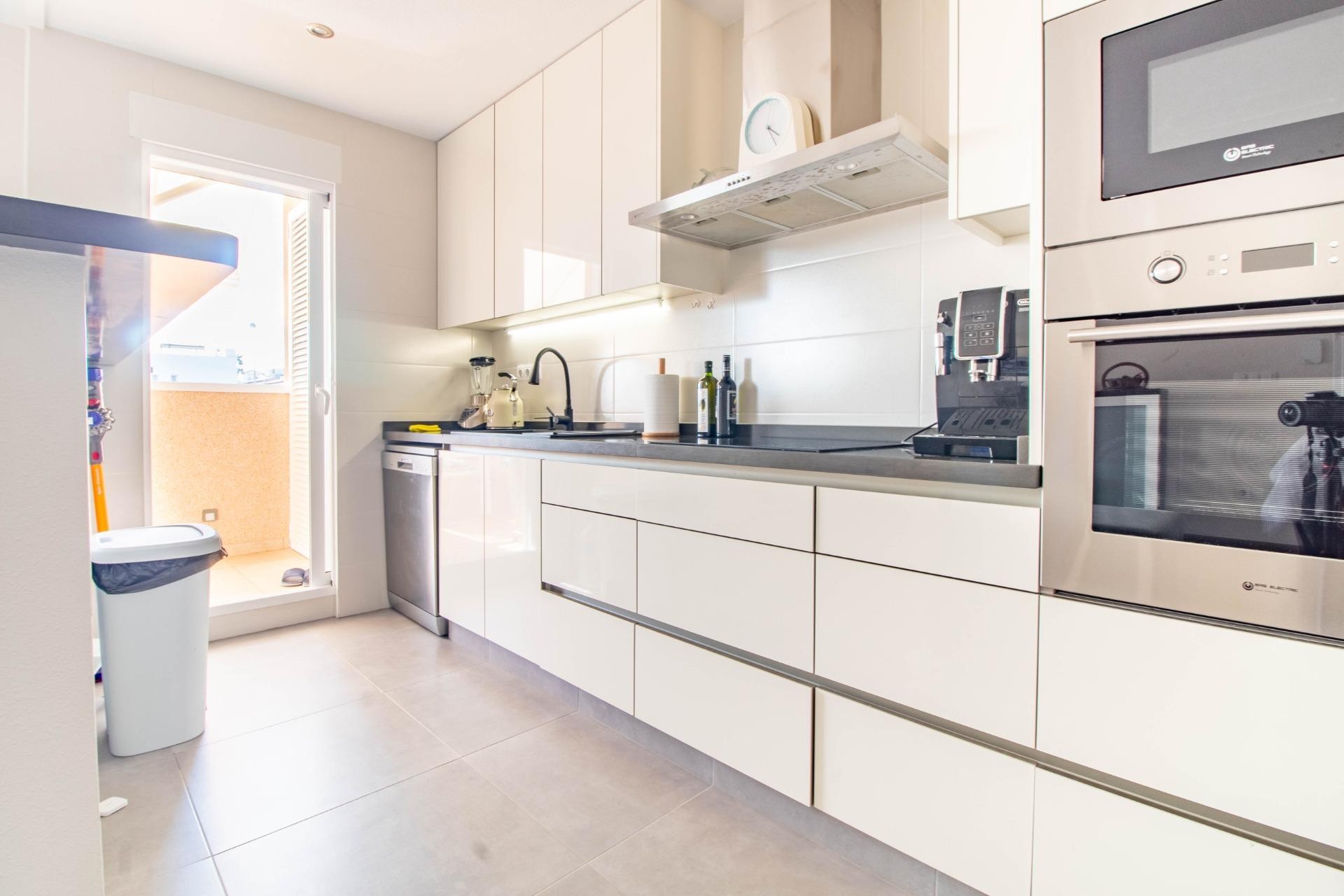 Herverkoop - Bungalow -
Torrevieja - Punta prima