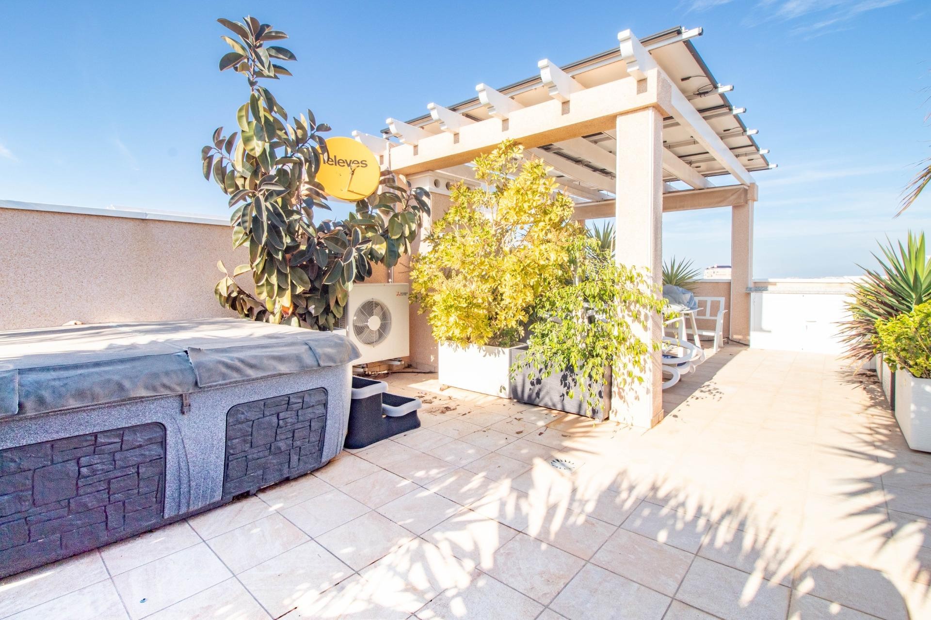 Herverkoop - Bungalow -
Torrevieja - Punta prima
