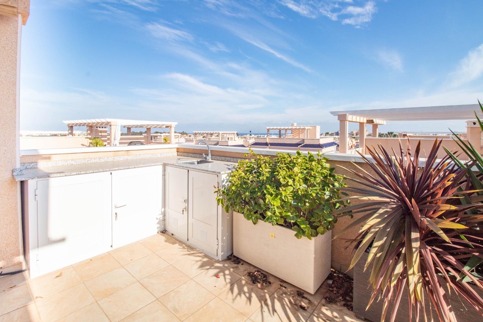 Herverkoop - Bungalow -
Torrevieja - Punta prima