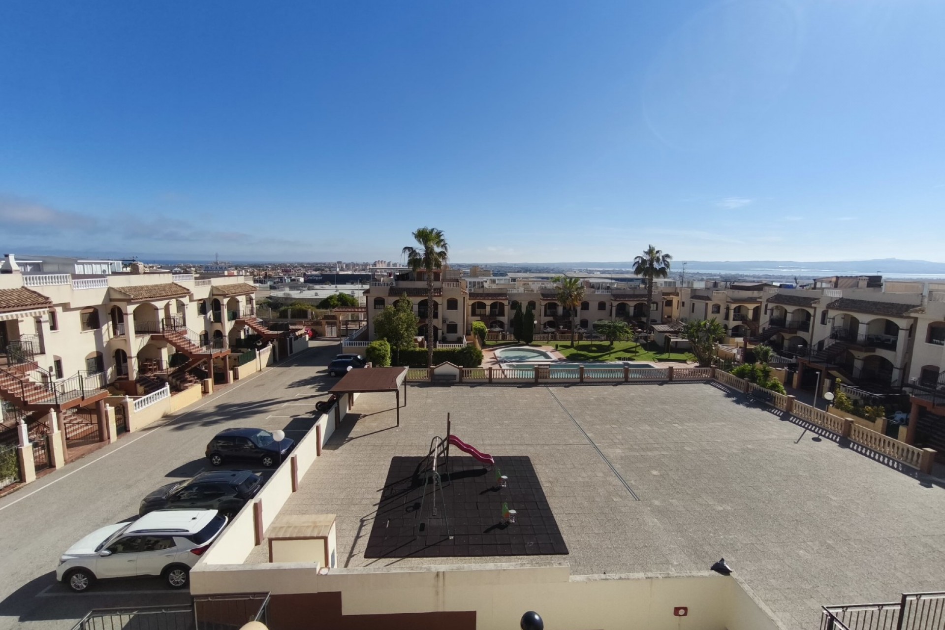 Herverkoop - Bungalow -
Torrevieja - Sector 25