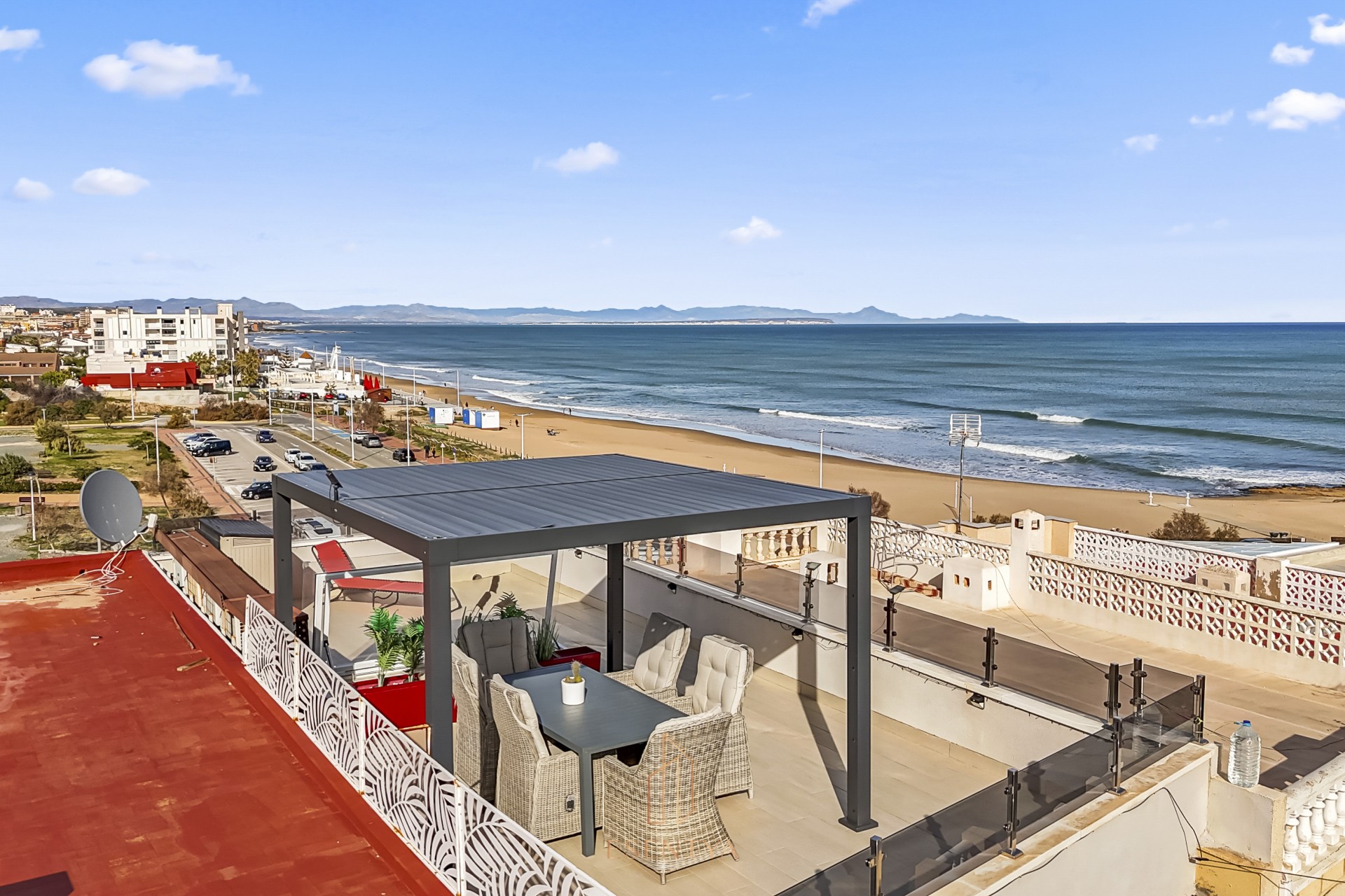 Herverkoop - Casa de Pueblo -
Torrevieja - Cabo Cervera