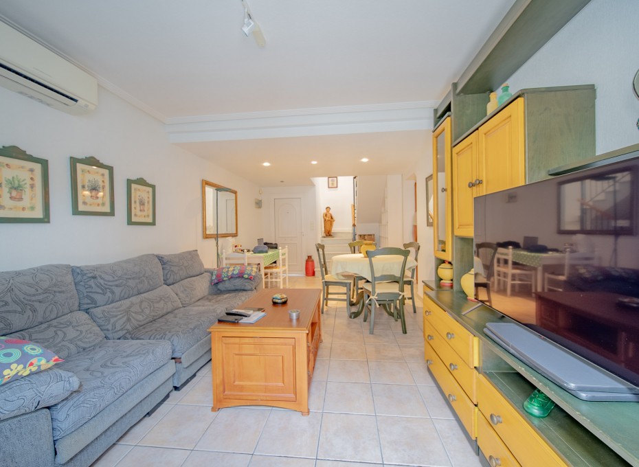 Herverkoop - Casa de Pueblo -
Torrevieja - Torreblanca