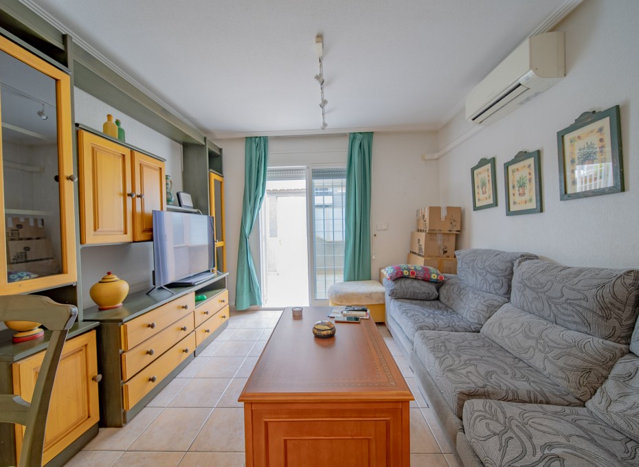 Herverkoop - Casa de Pueblo -
Torrevieja - Torreblanca