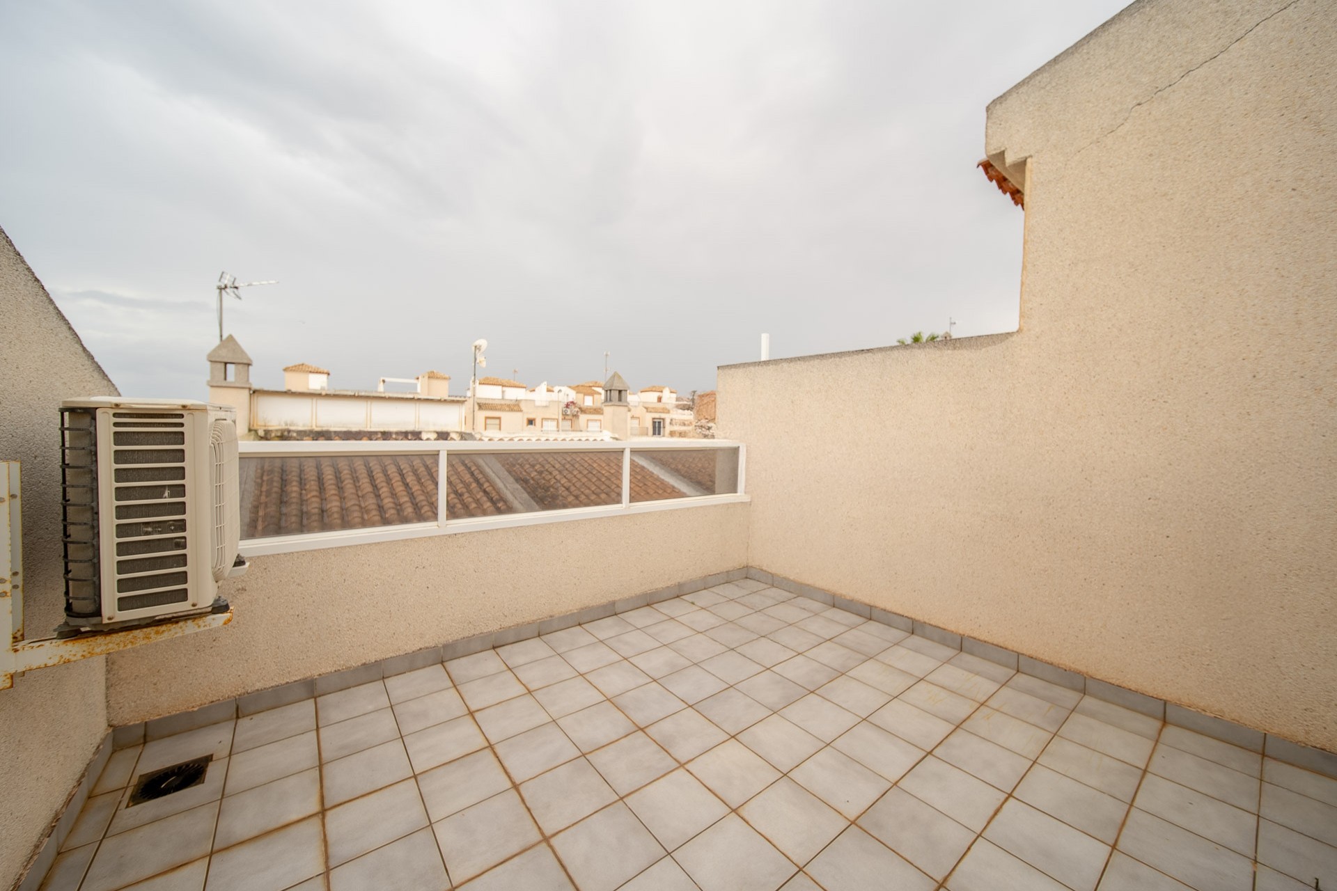 Herverkoop - Casa de Pueblo -
Torrevieja - Torreblanca