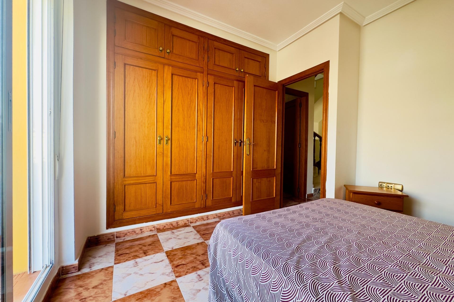 Herverkoop - Chalet -
Orihuela Costa - Cabo Roig