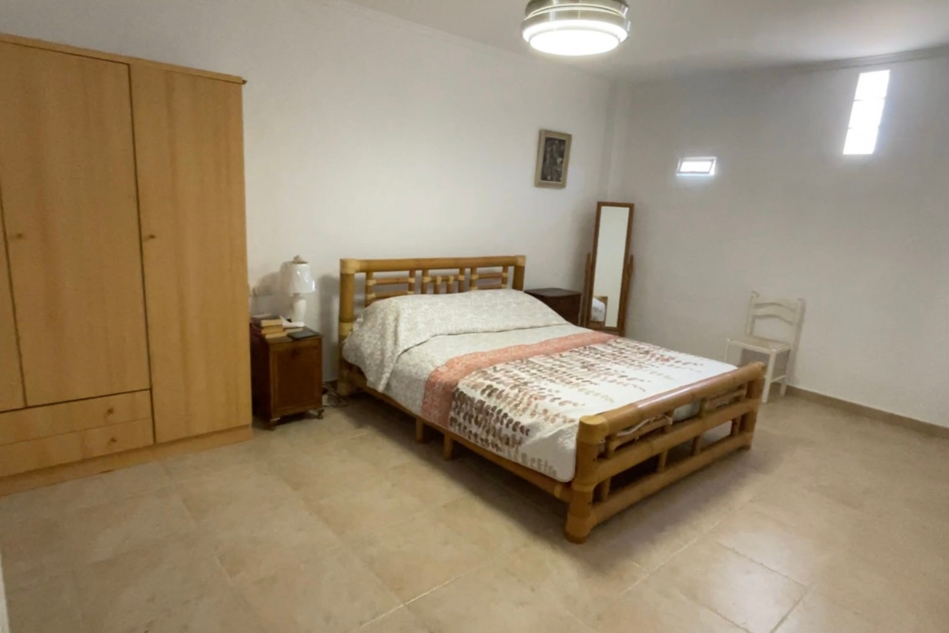 Herverkoop - Chalet / Villa -
Daya Nueva