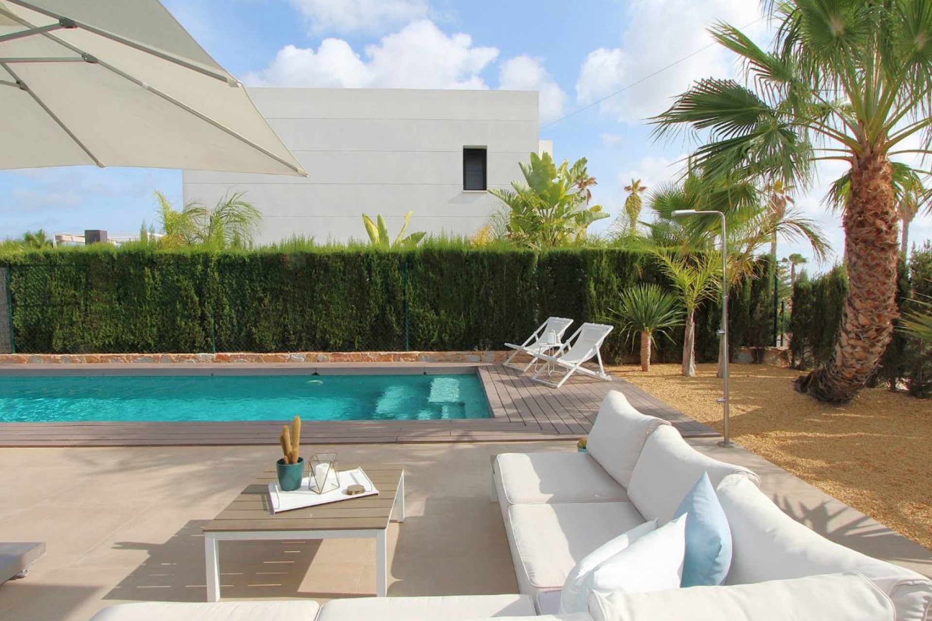 Herverkoop - Chalet / Villa -
Rojales - Cuidad Quesada